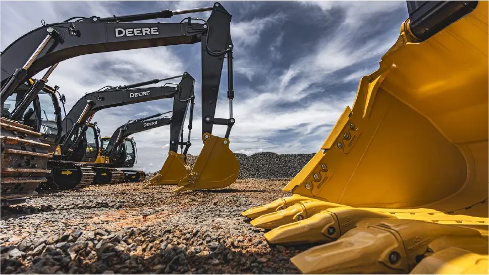 CM Rental — Alquiler de maquinaria Maquinaria John Deere disponible para alquiler — CM Rental Compañía Mercantil